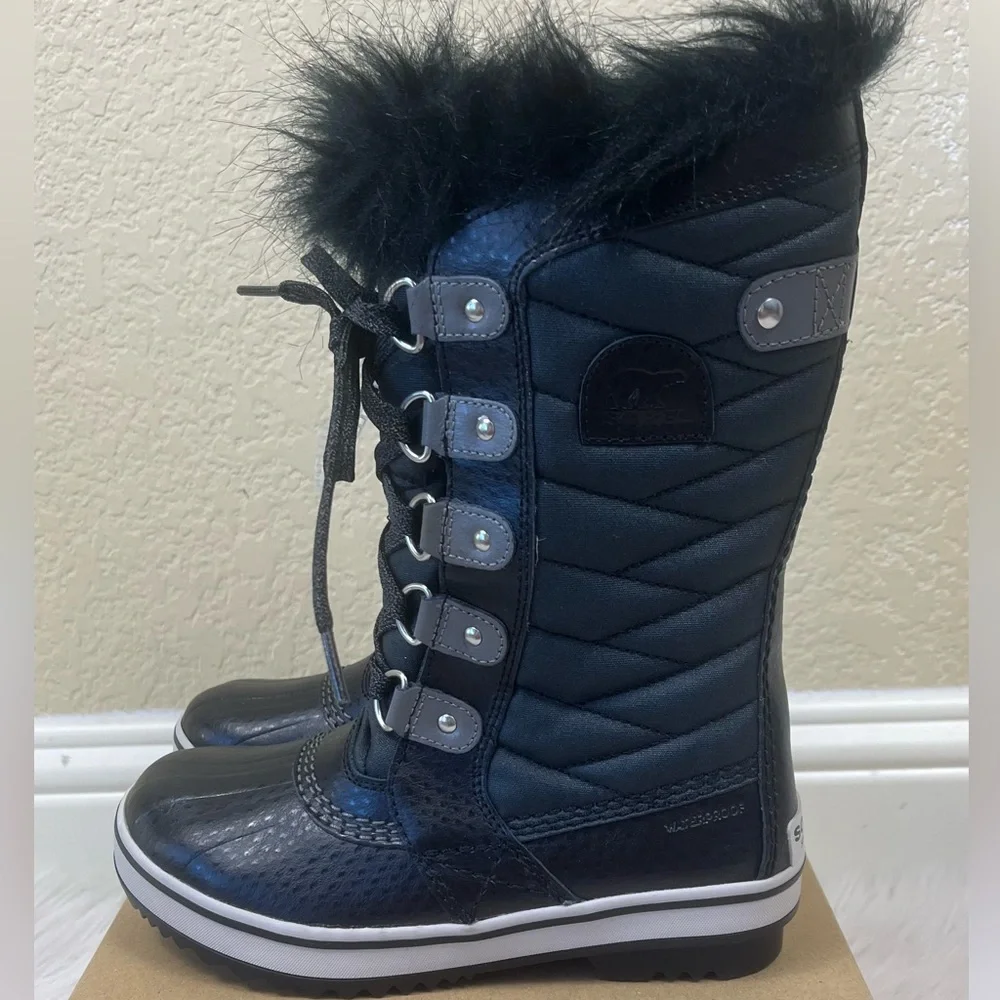 Sorrel Kids' Tofino II Faux Fur Lined Waterproof Boots Black color size 2